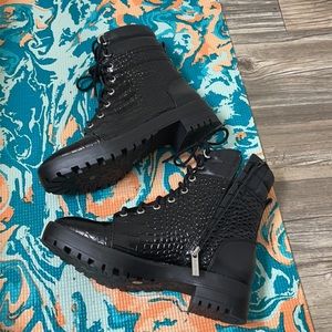 NEW Gianni Bini Biker boots